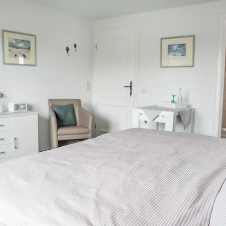 Gæstehus Wosmaaren 4*