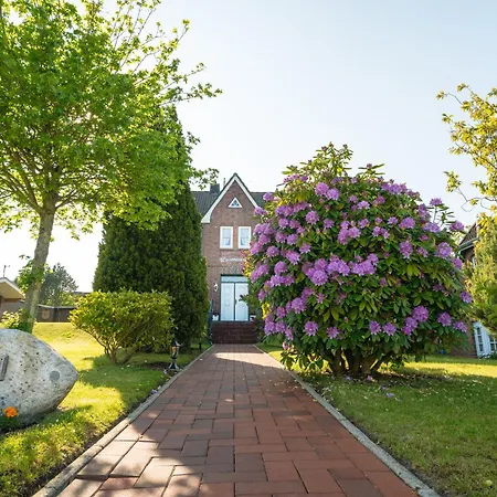 Wosmaaren Gæstehus 4*